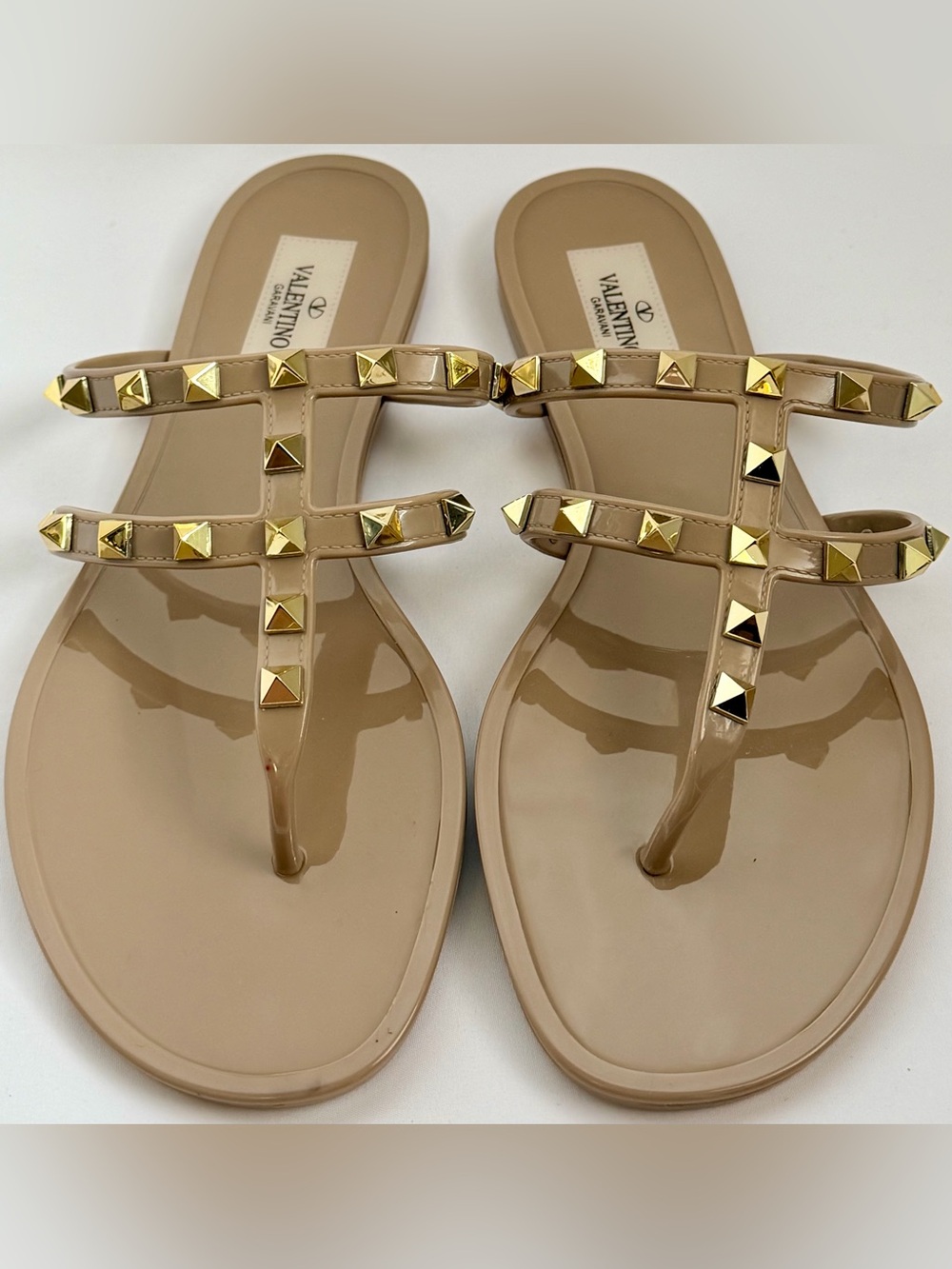 Valentino Garavani Rockstud Nude Jelly Studded T-Strap Thong Sandals EU 38 - Picture 2 of 12